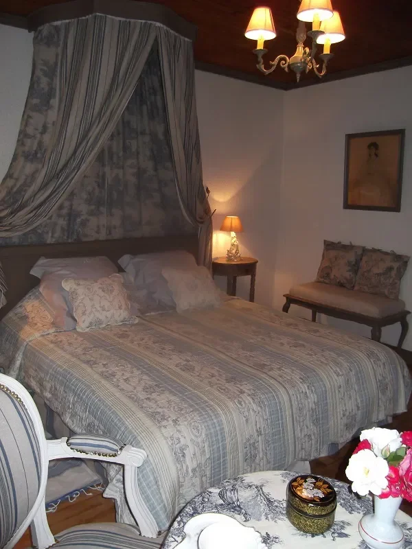 Room Route d'Angoulême in Chez Ronlan