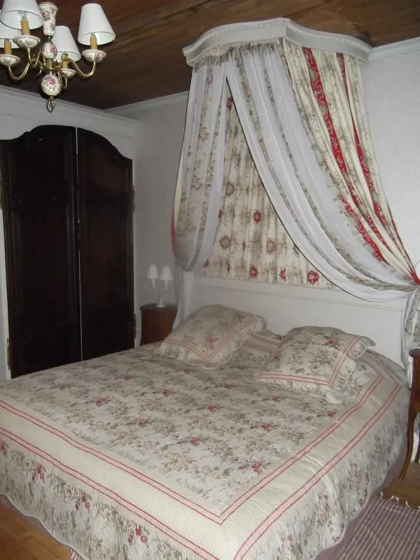 Room Route d'Angoulême in Chez Ronlan