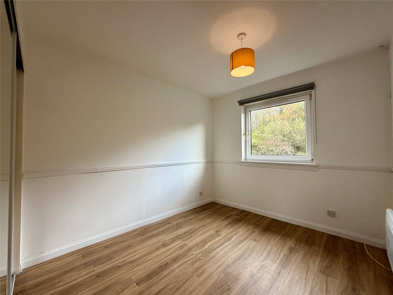 Flat Muirhead Drive in Newarthill