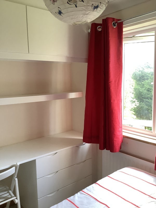 Room Jubilee Close in New Forest