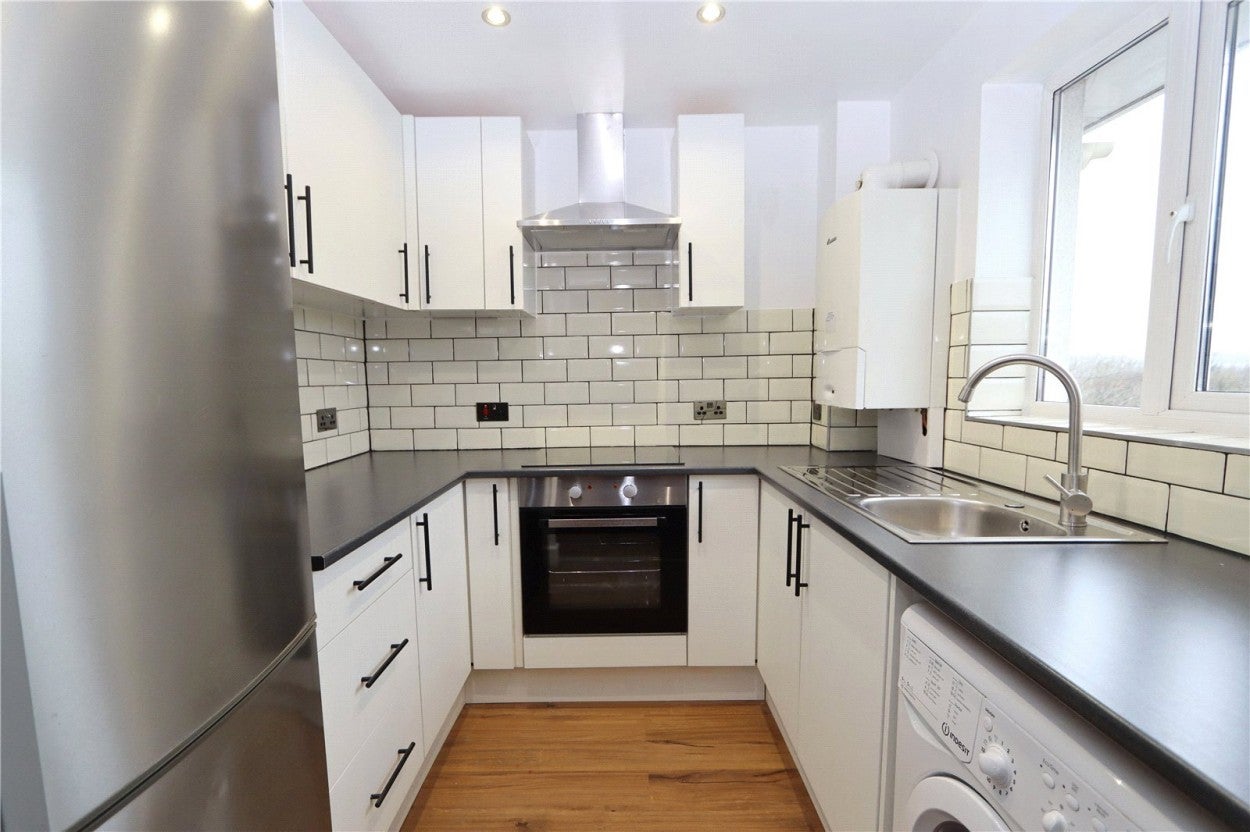 Flat Akerlea Close in Milton Keynes