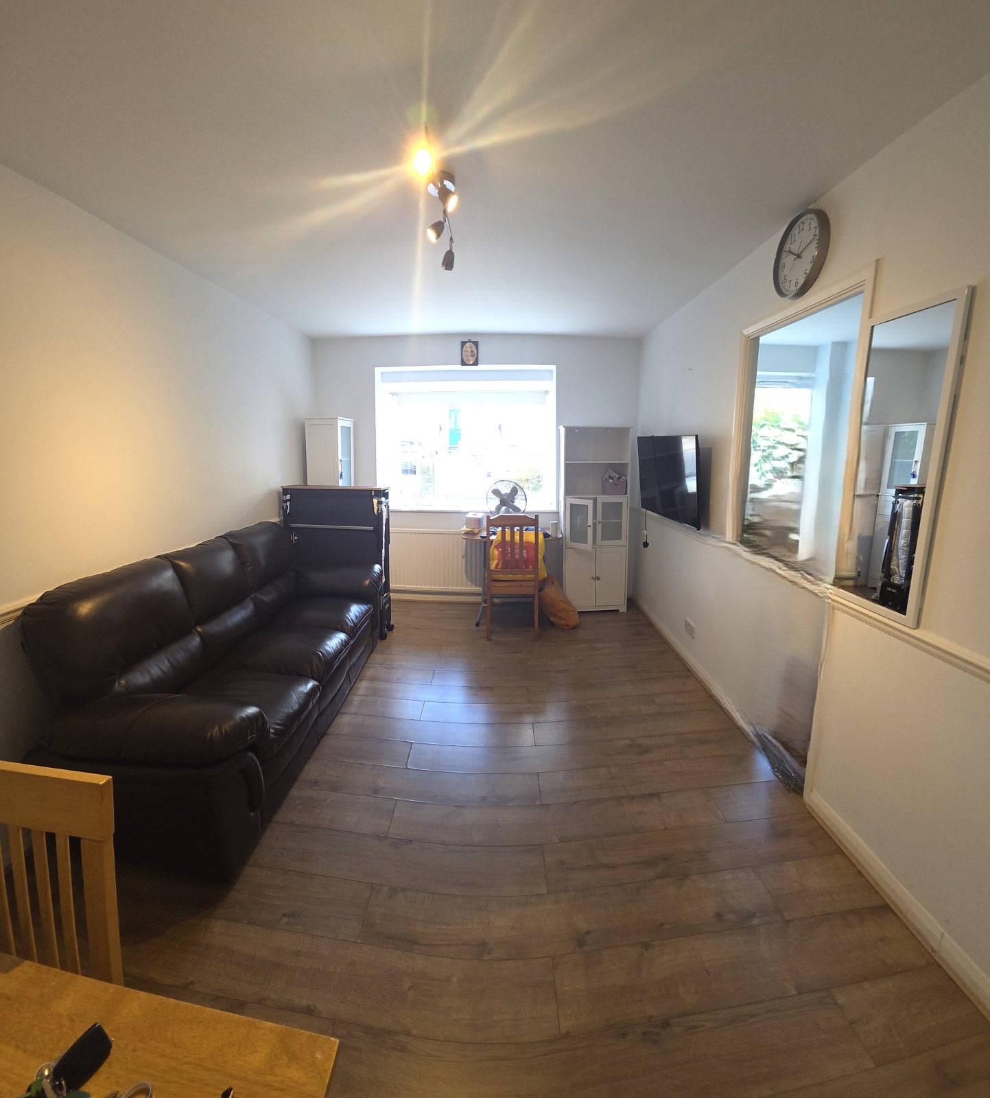 Flat Hexham Road in Greater London
