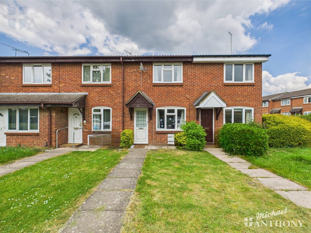 House Sharp Close in Aylesbury