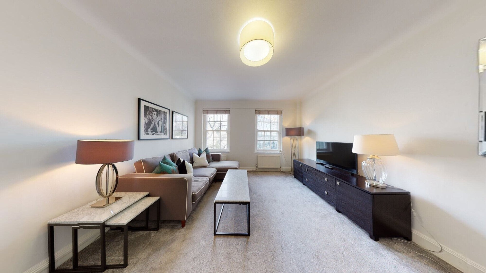 Flat Fulham Road in Greater London