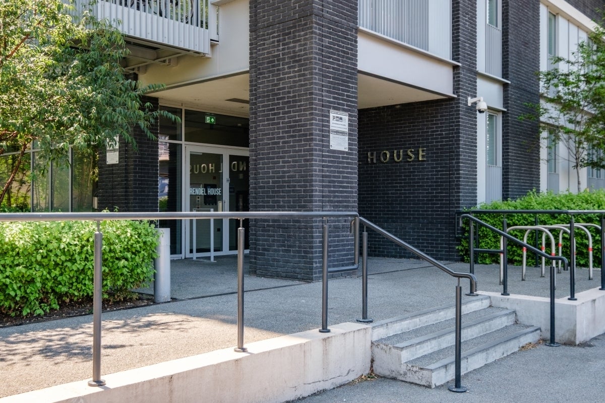 Flat Union Slip in Greater London