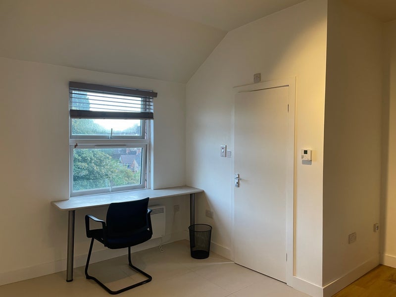 Room Gulson Road in Coventry