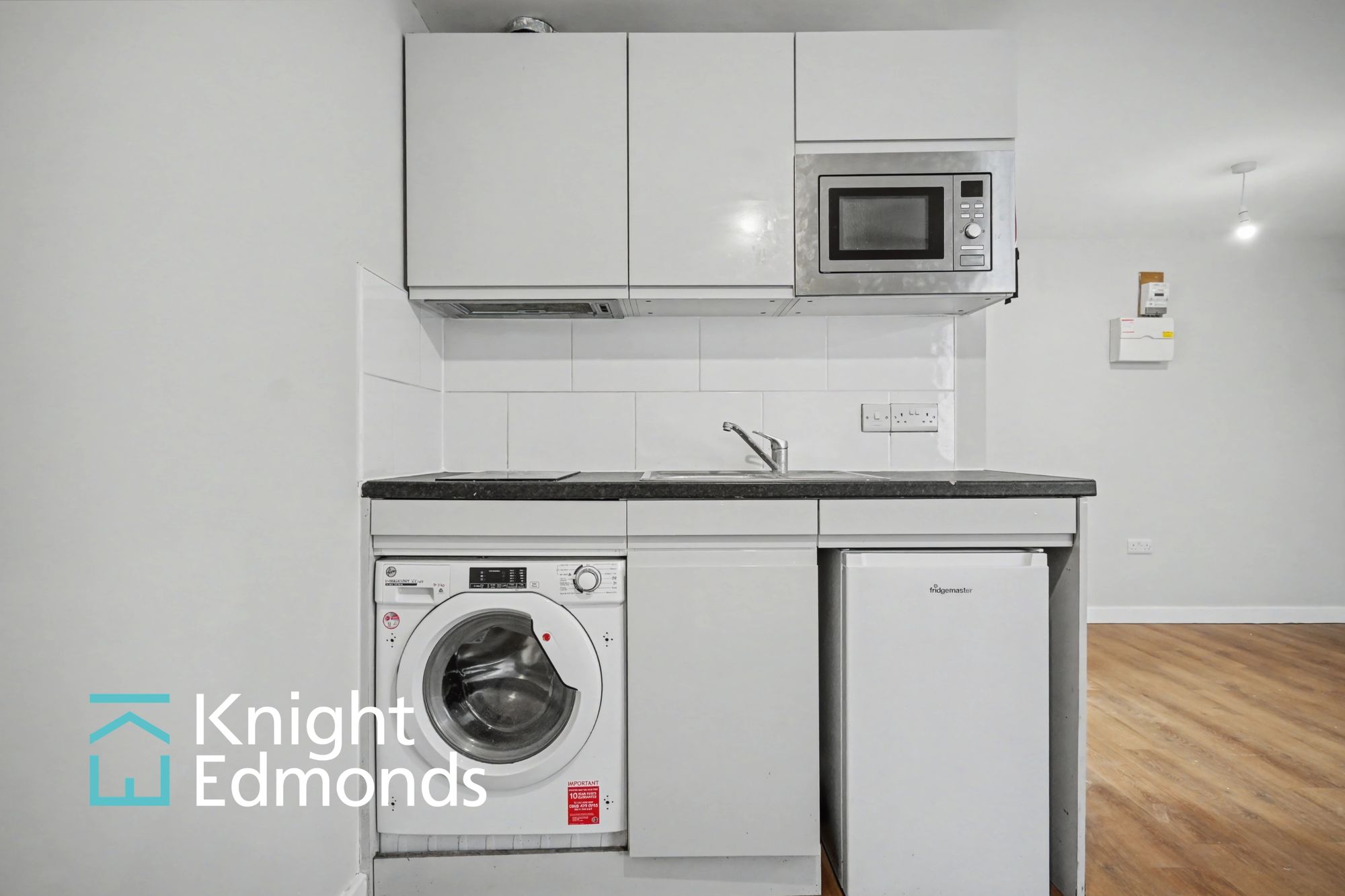 Flat Sittingbourne Road in Maidstone