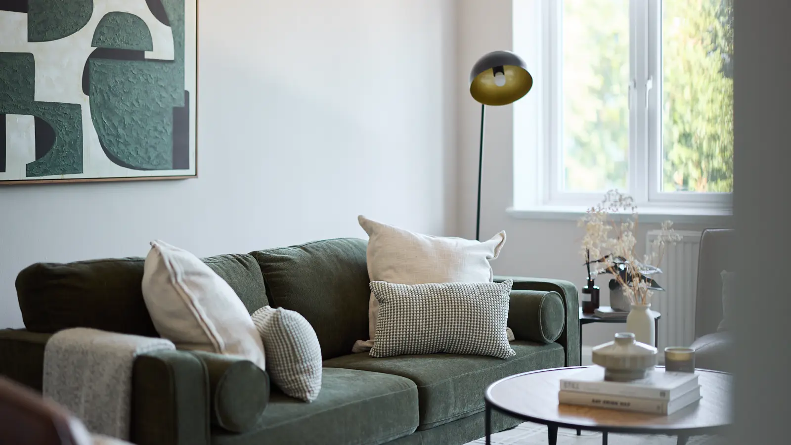Flat Holmewood Road in Greater London