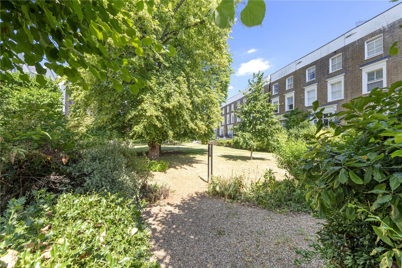 Flat Alma Square in City of Westminster