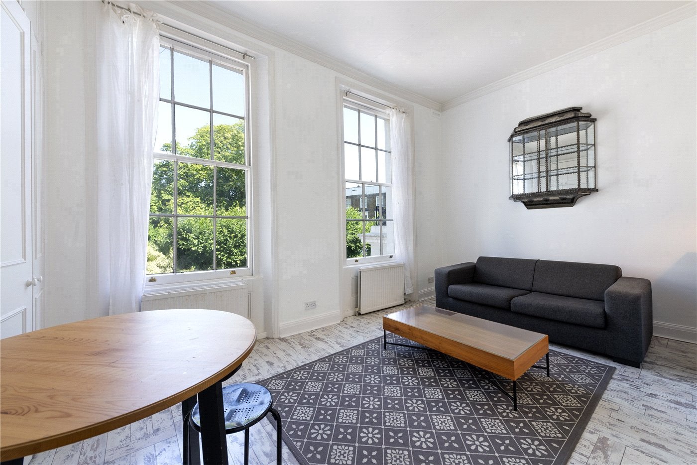 Flat Alma Square in City of Westminster