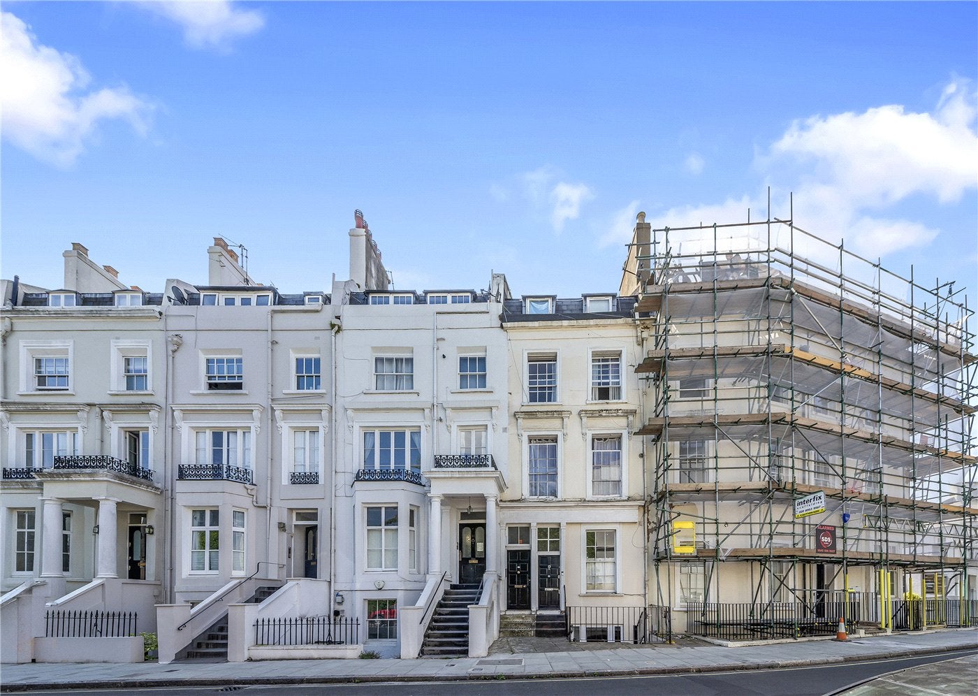 Flat Alma Square in City of Westminster