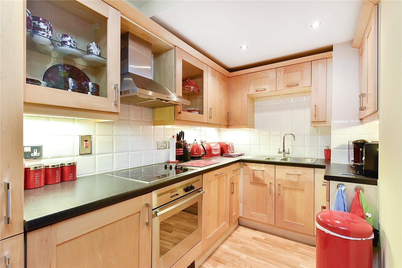 Flat Trafalgar Road in Greater London