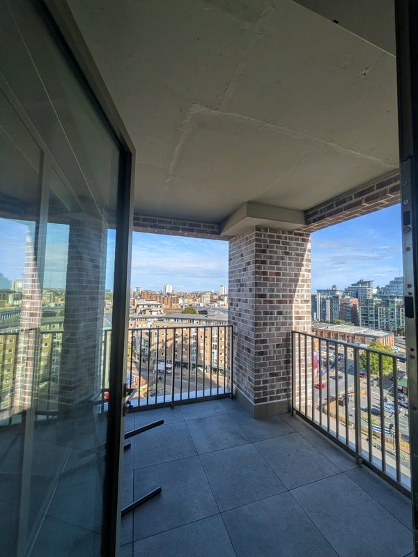 Room Railway Walk in Greater London