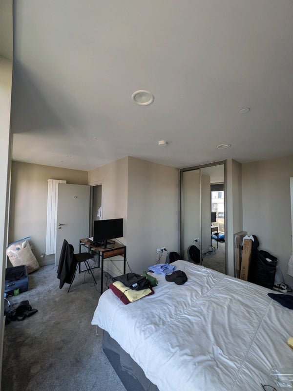 Room Railway Walk in Greater London