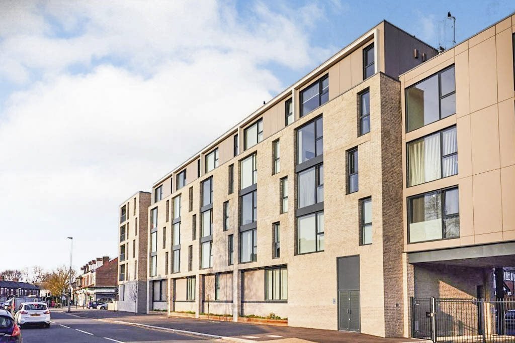 Flat Lower Broughton Road in Salford