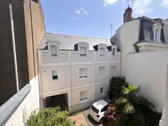 Flat Rue de Bel Air in Nantes