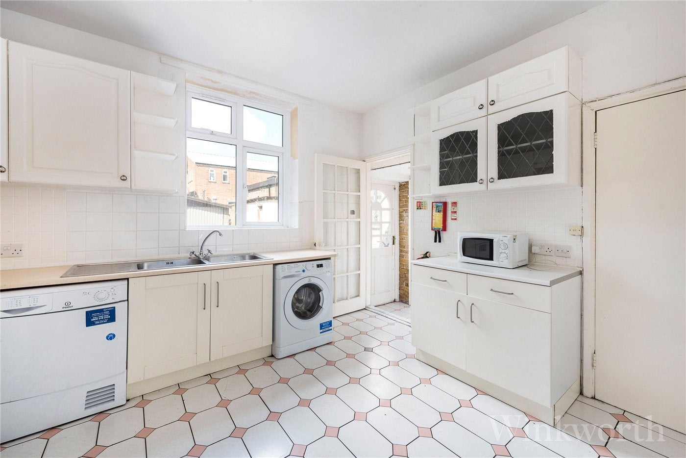 House Manor Grove in Greater London