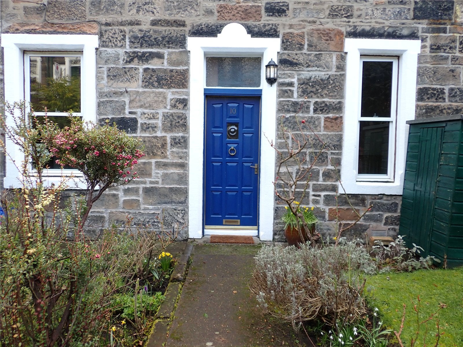 Flat Rosebank Cottages in City of Edinburgh