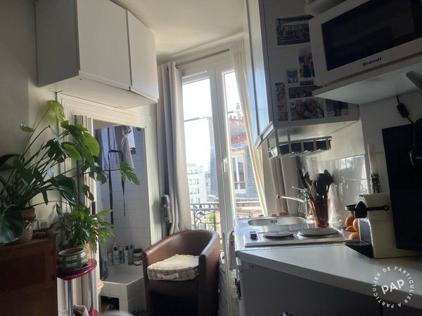 Room Rue de l'Est in Boulogne-Billancourt