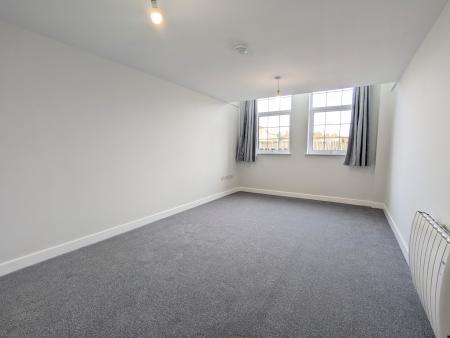 Flat College Street in Irthlingborough