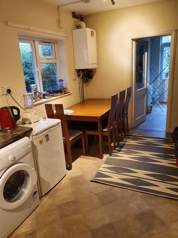 Room Rutland Gardens in Greater London