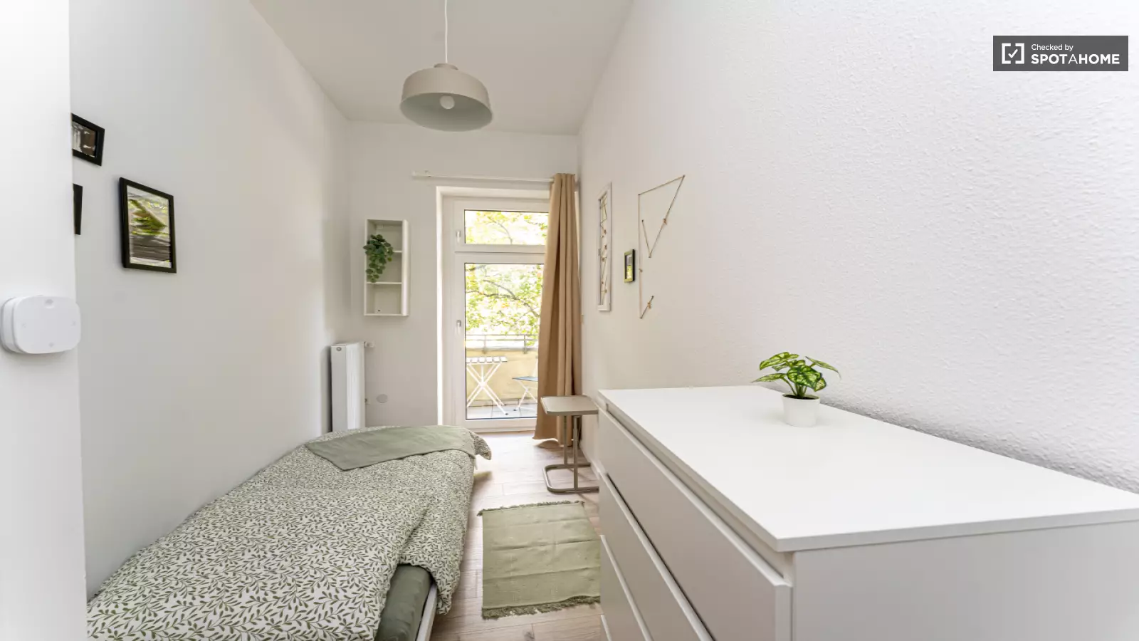 Wohnung Kapellensteig in Berlin