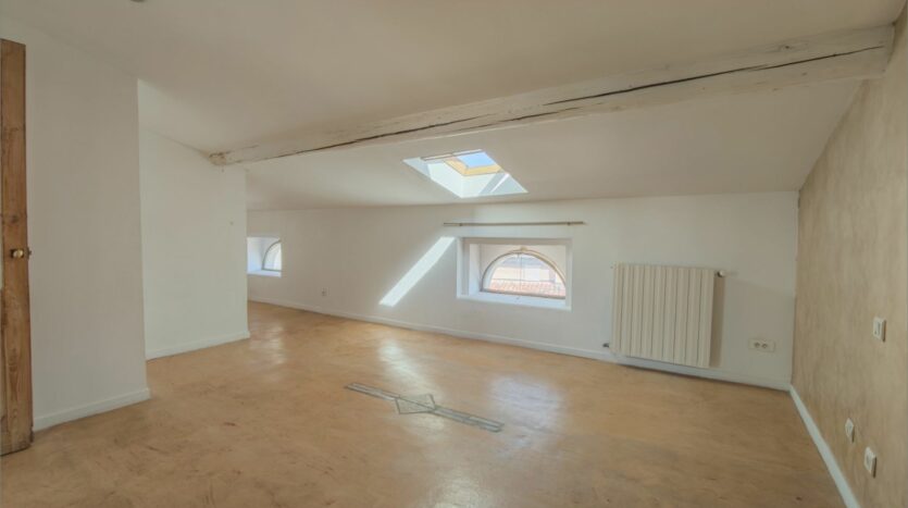 Appartement Rue Séguier à Nîmes