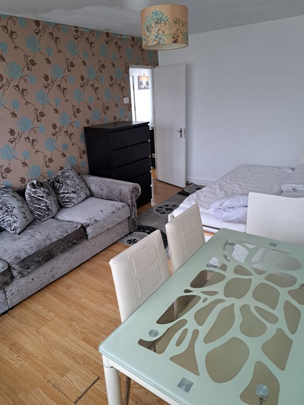 Room Wilmer Gardens in Greater London