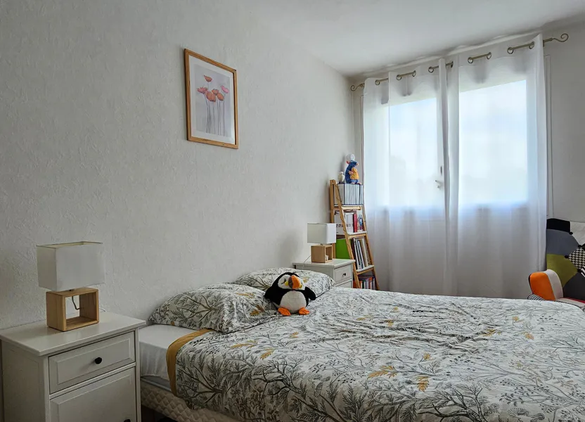 Flat Rue du Colonel Arnaud Beltrame in Loudun