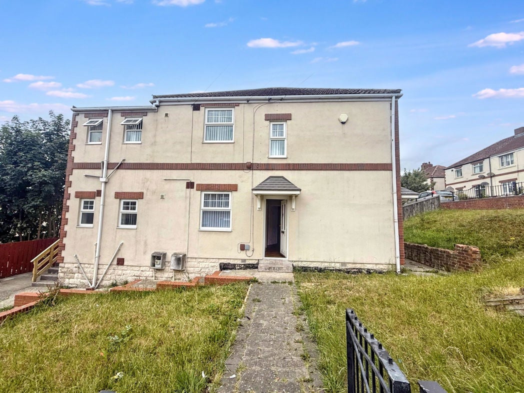 Flat Egerton Street in Newcastle upon Tyne