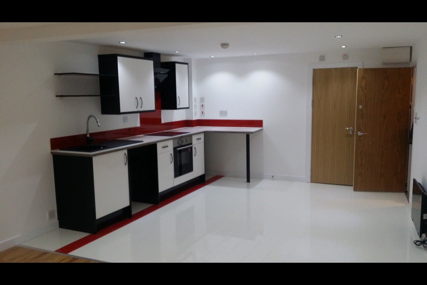 Flat Hazelwood Road in Northampton