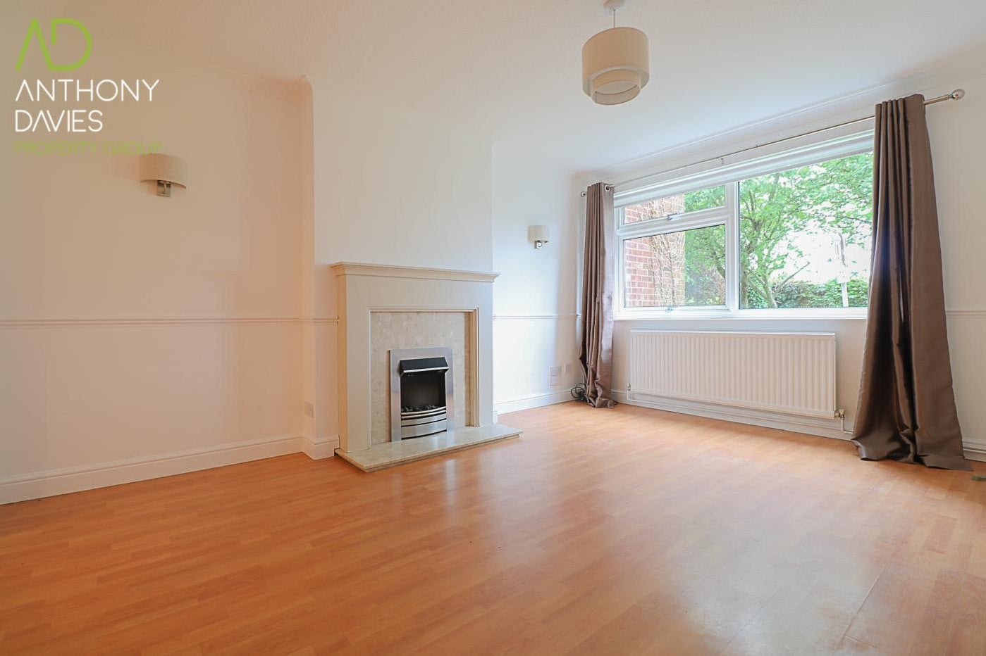 House Woolmans Close in Broxbourne