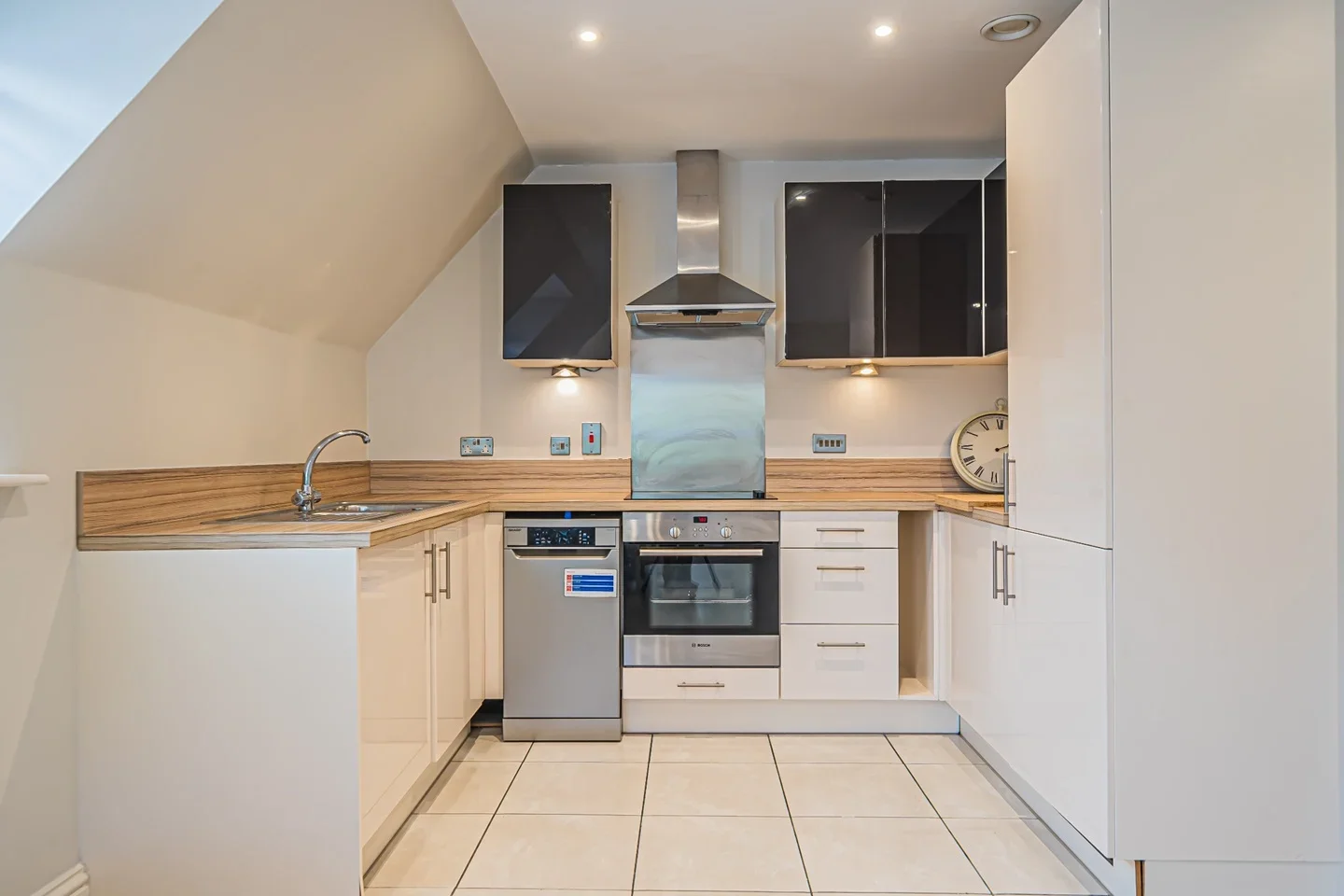 Flat King Johns Place in Borough of Runnymede