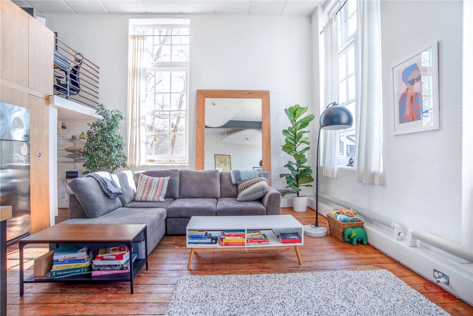 Flat Searles Road in Greater London