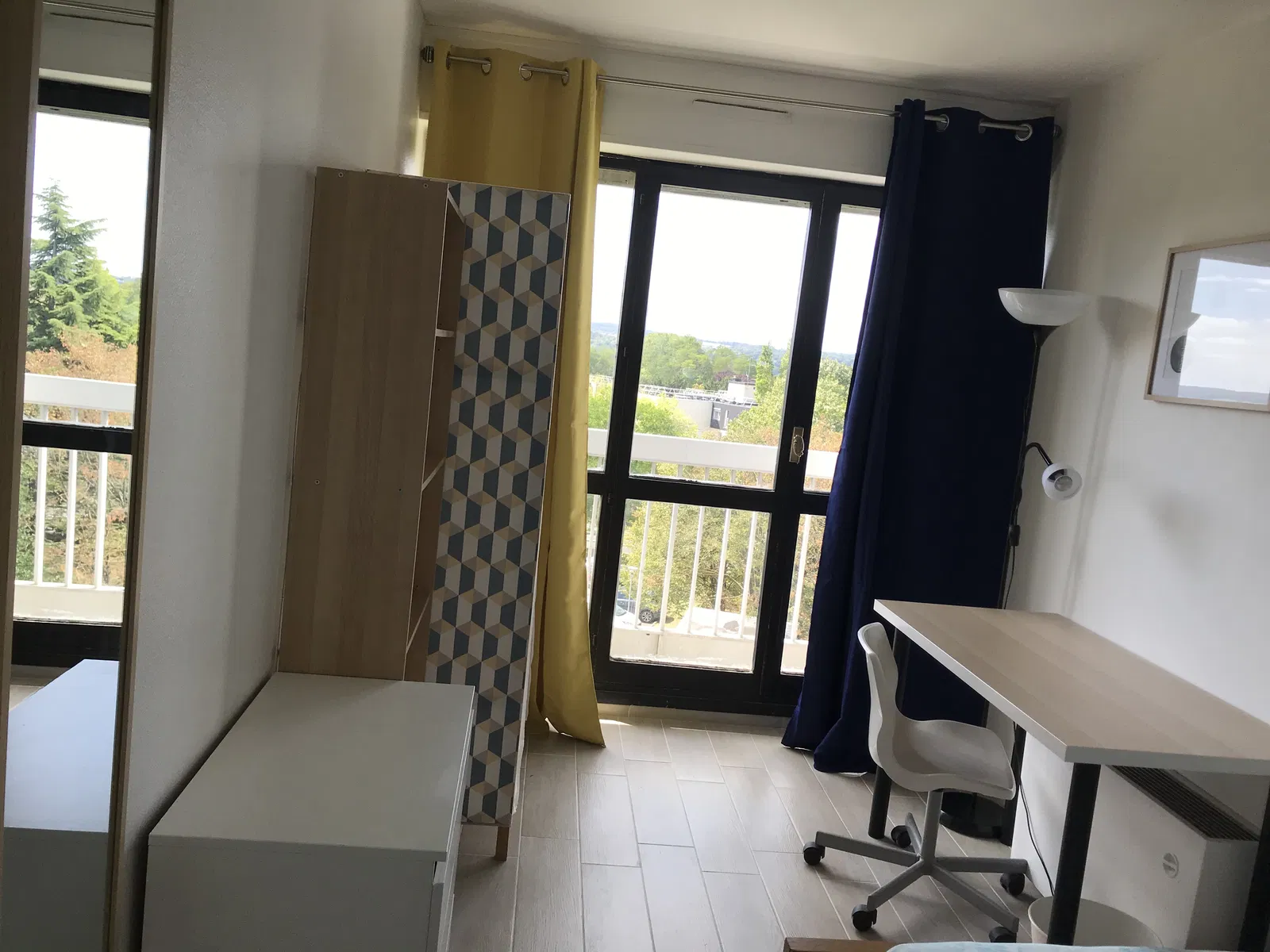Room Avenue du Nord in Cergy