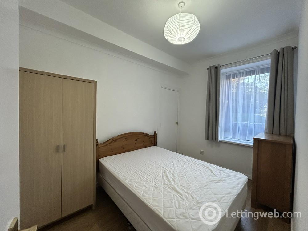 Flat Walker Place in Aberdeen City