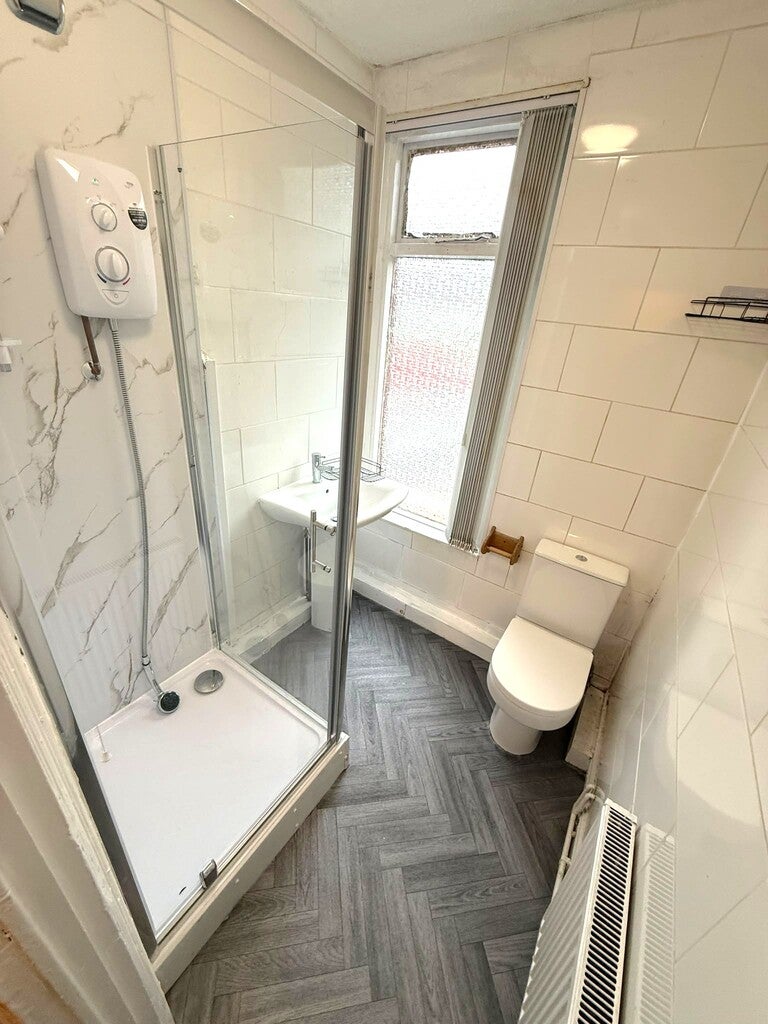 Flat Lambton View in Leeds