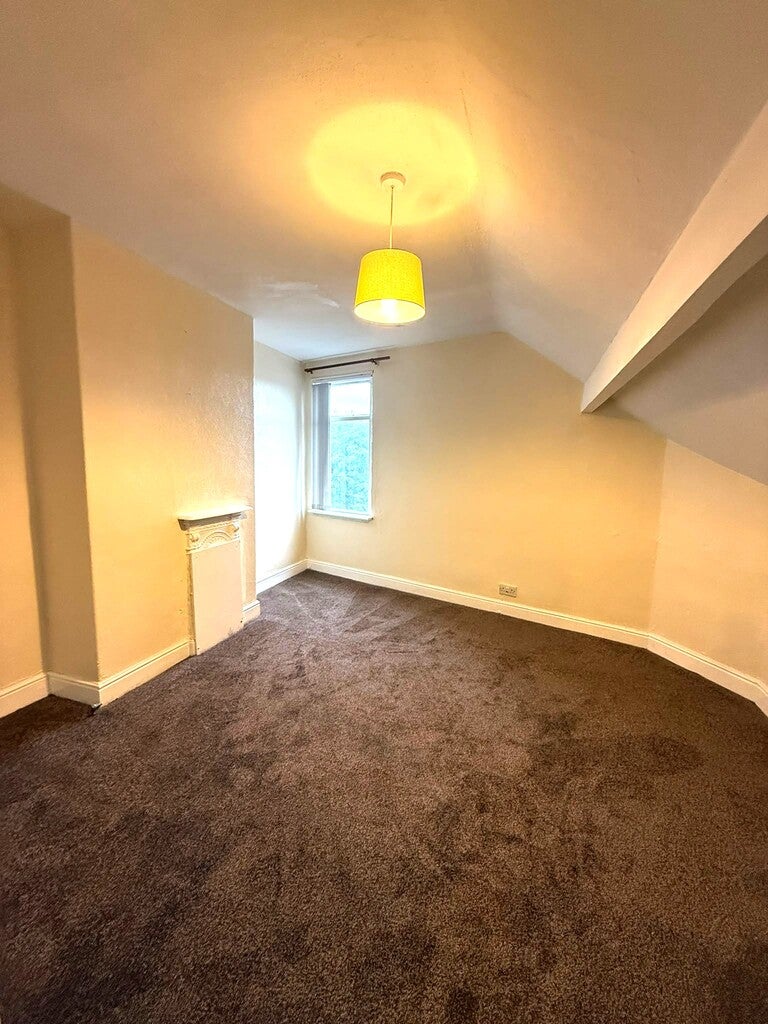 Flat Lambton View in Leeds