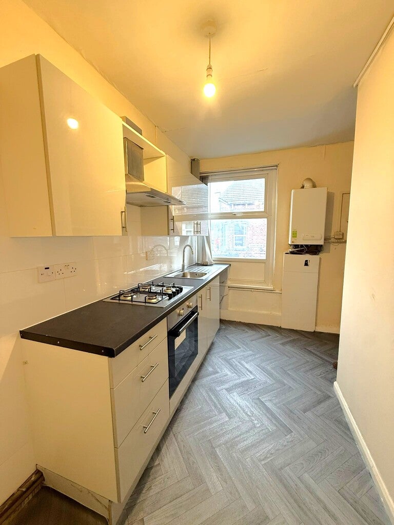 Flat Lambton View in Leeds