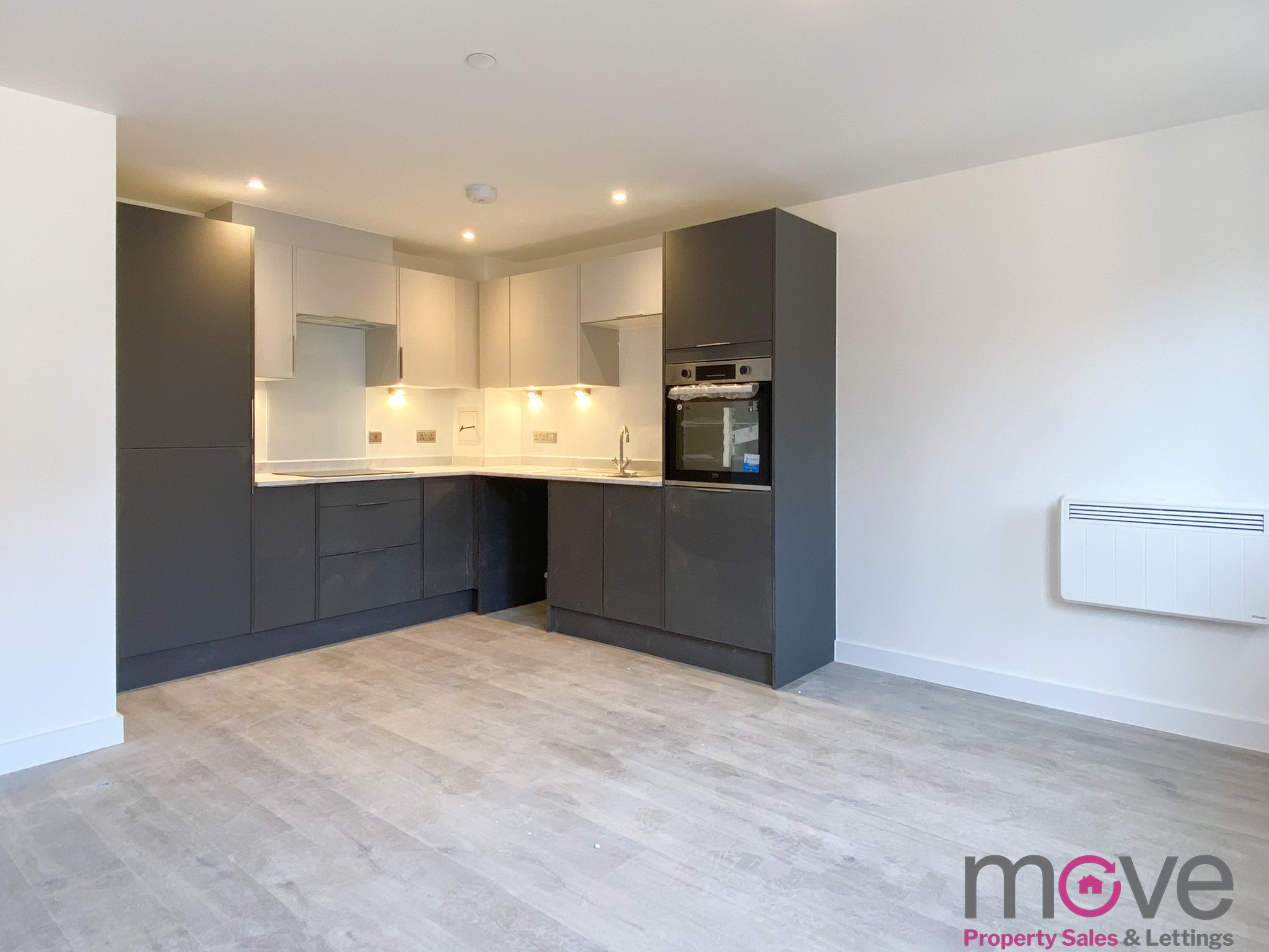 Flat Llanthony Road in Gloucester