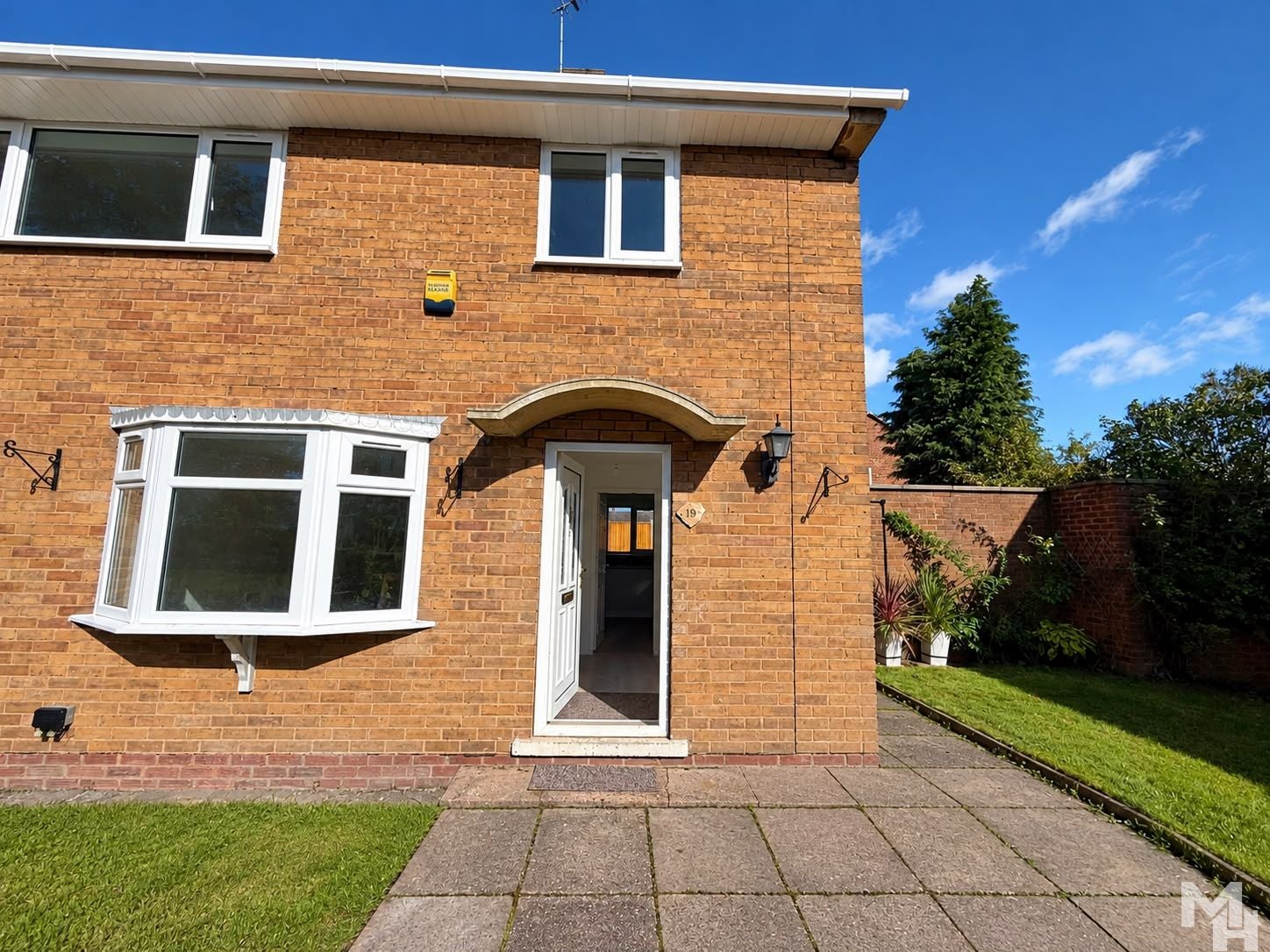 House Leacroft in Willenhall
