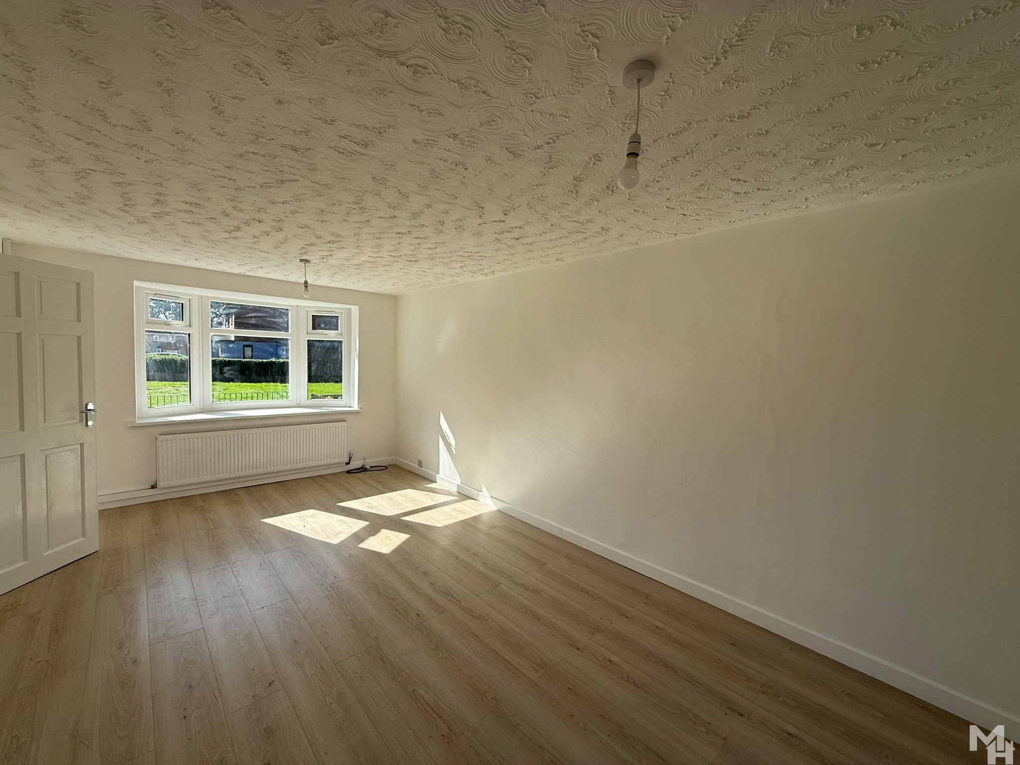 House Leacroft in Willenhall