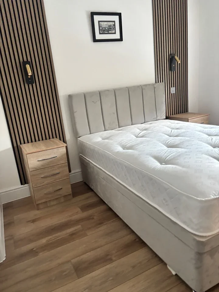 Room Bournewood Road in Greater London