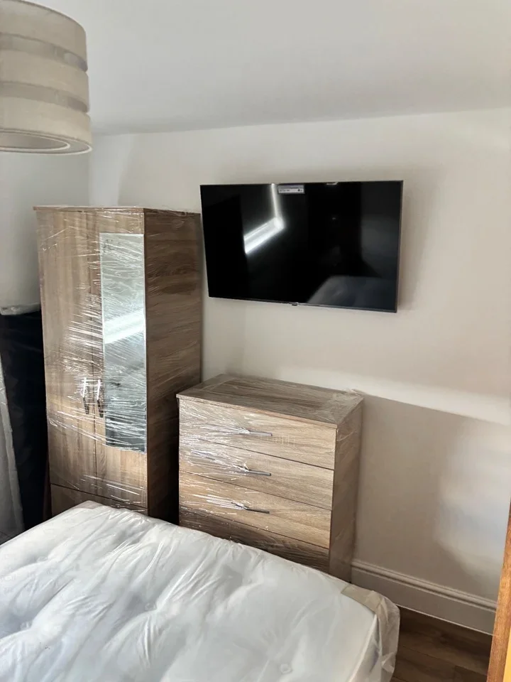 Room Bournewood Road in Greater London