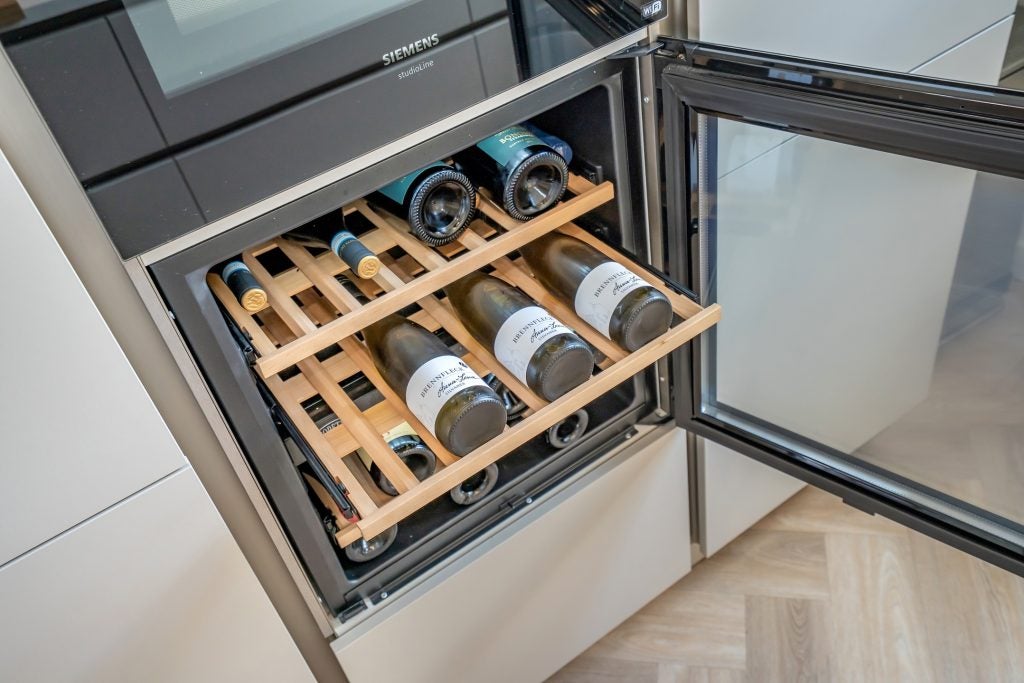 Tussenwoning te koop: Frogersingel 8, Delft