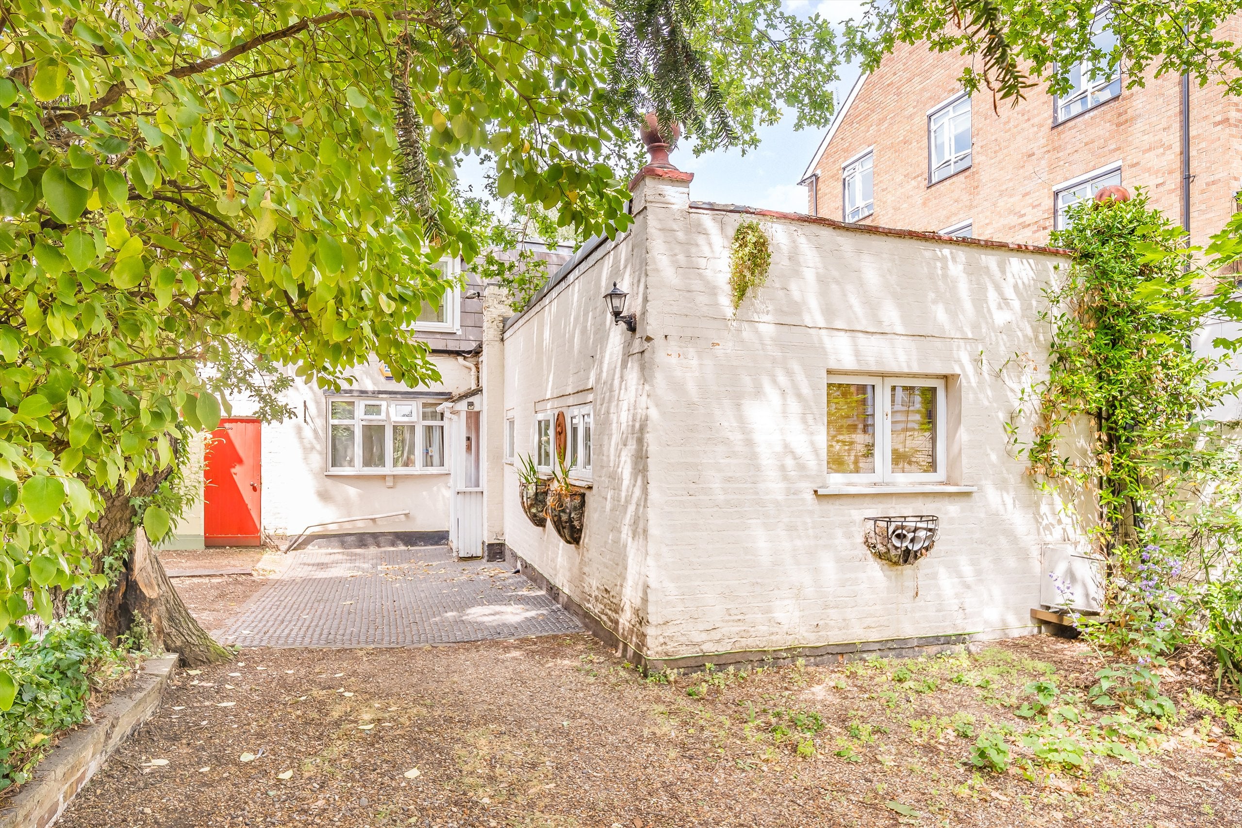 House Castelnau in Greater London