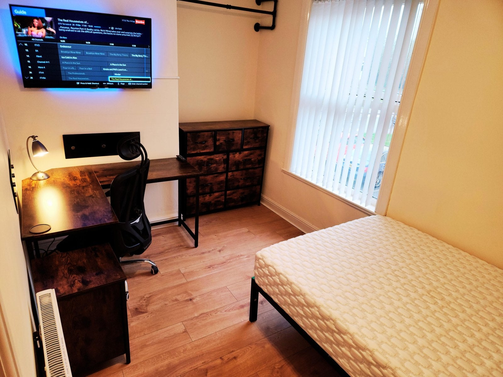 Room Ashby Road in Charnwood