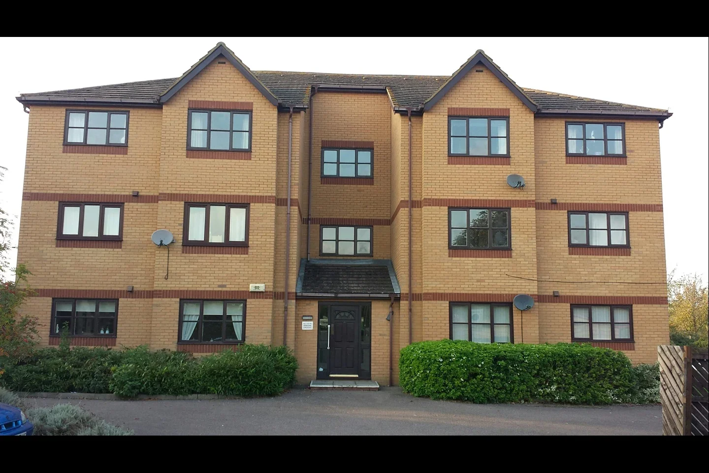 Flat Wimborne Crescent in Milton Keynes