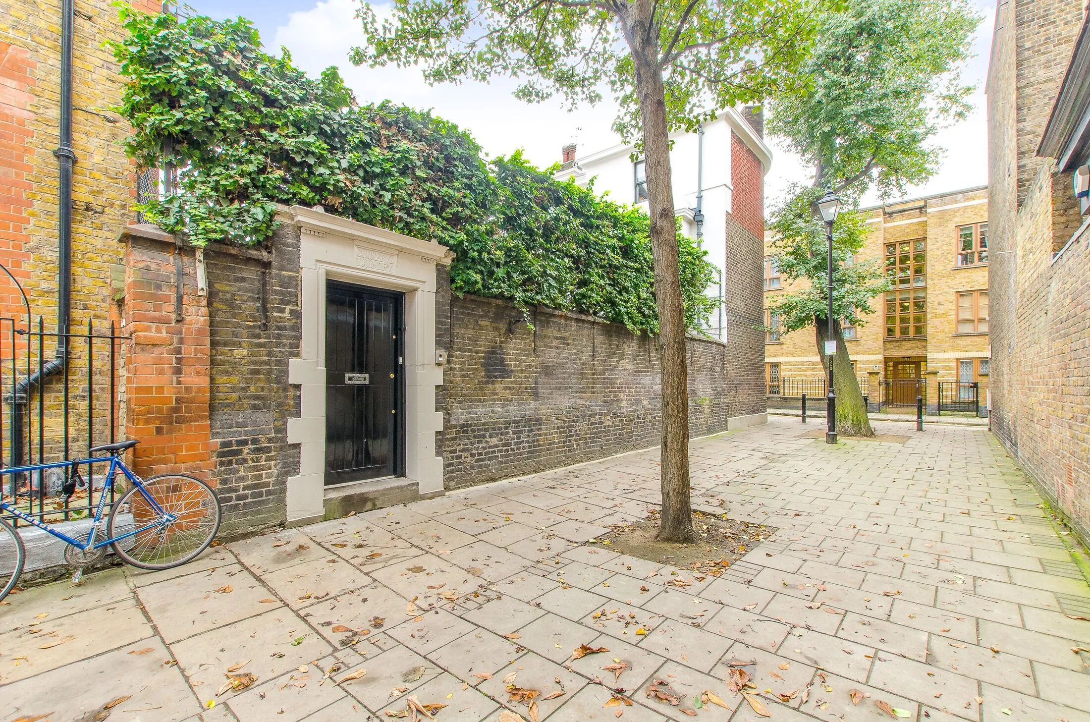 House Clerkenwell Close in Greater London
