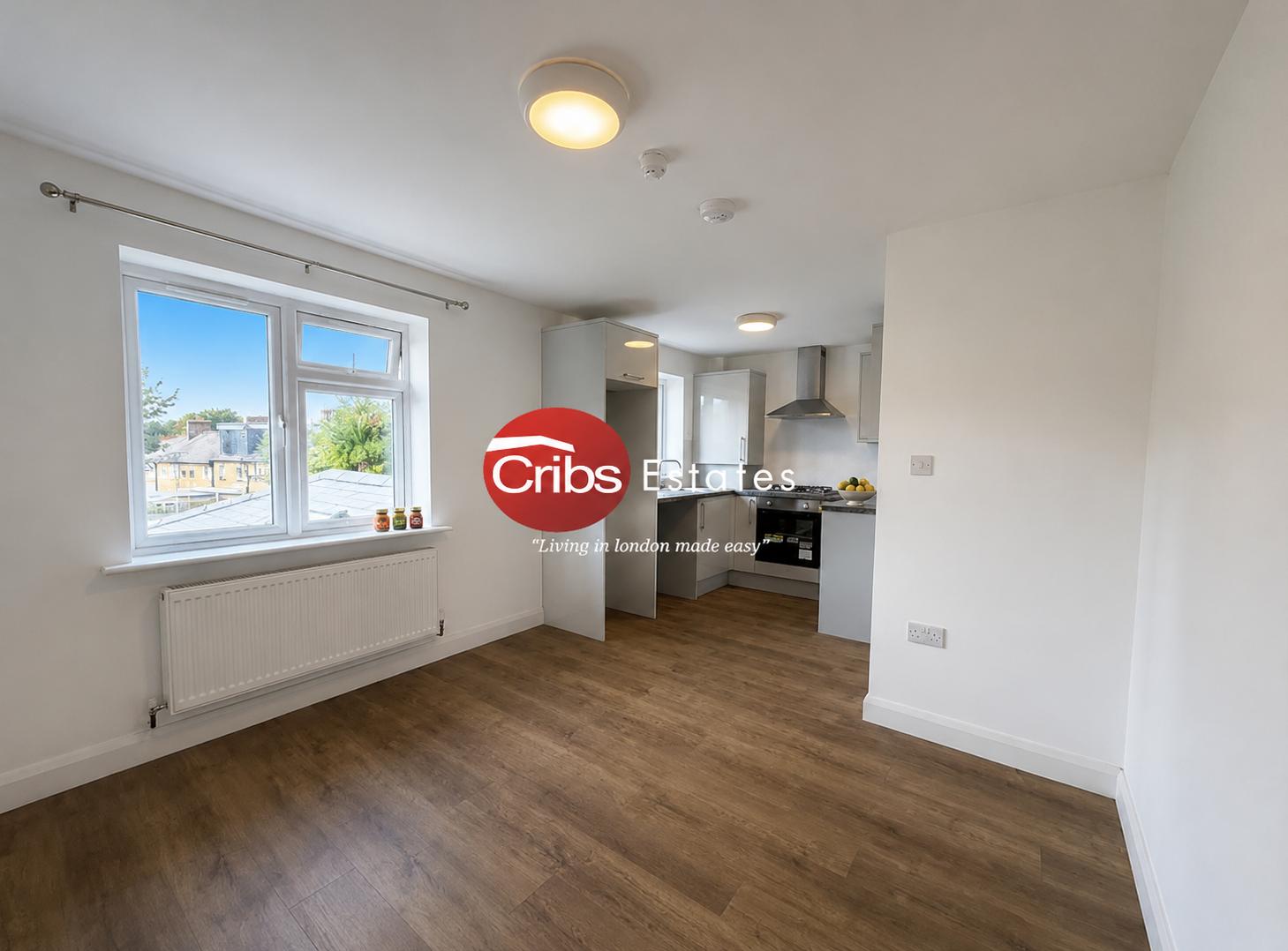 Flat Halesowen Road in London
